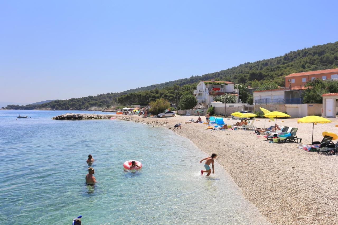 Apartments By The Sea Slatine, Ciovo - 14541 מראה חיצוני תמונה