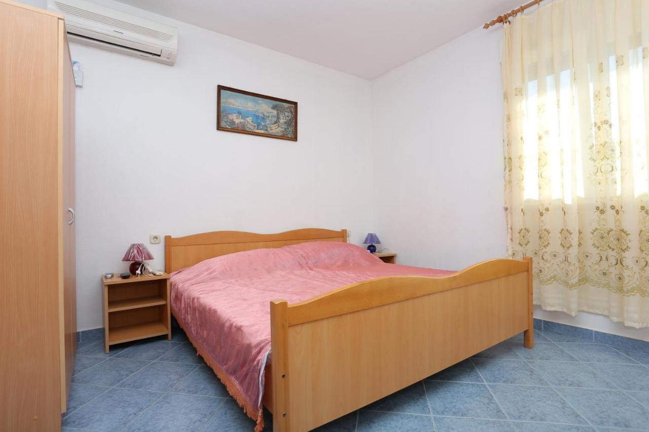 Apartments By The Sea Slatine, Ciovo - 14541 מראה חיצוני תמונה