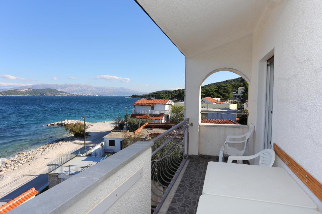 Apartments By The Sea Slatine, Ciovo - 14541 מראה חיצוני תמונה