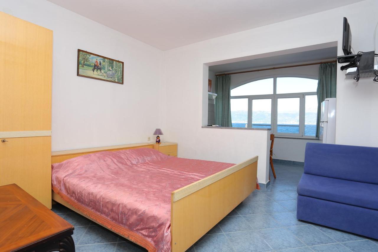 Apartments By The Sea Slatine, Ciovo - 14541 מראה חיצוני תמונה