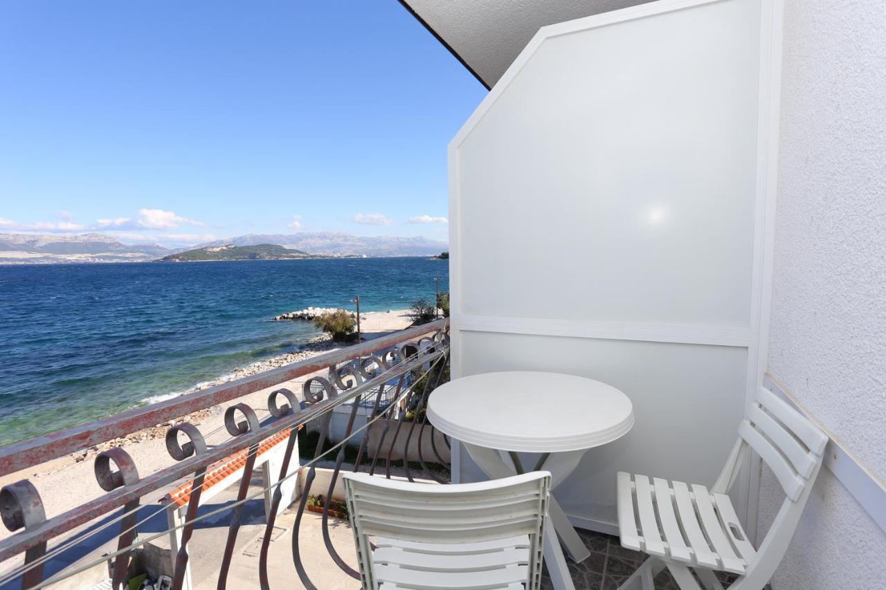 Apartments By The Sea Slatine, Ciovo - 14541 מראה חיצוני תמונה