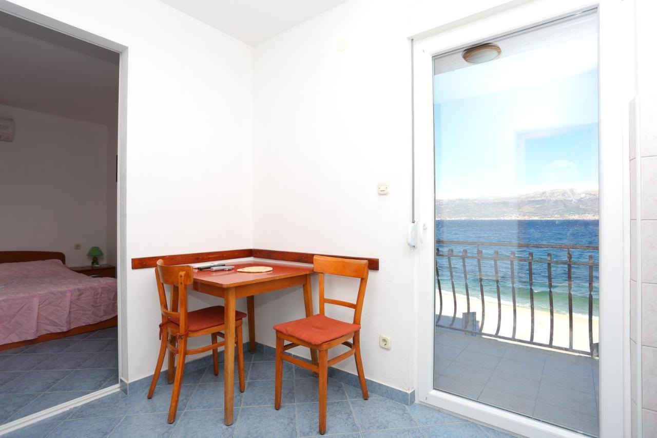 Apartments By The Sea Slatine, Ciovo - 14541 מראה חיצוני תמונה