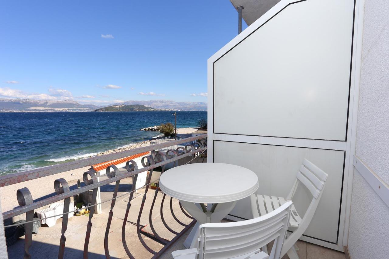 Apartments By The Sea Slatine, Ciovo - 14541 מראה חיצוני תמונה