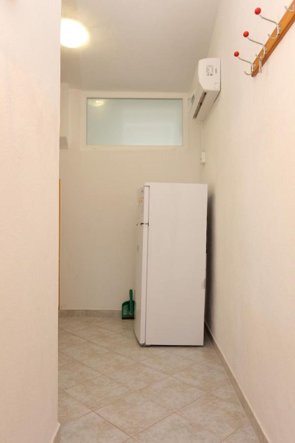 Apartments By The Sea Slatine, Ciovo - 14541 מראה חיצוני תמונה