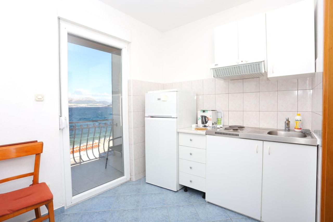 Apartments By The Sea Slatine, Ciovo - 14541 מראה חיצוני תמונה
