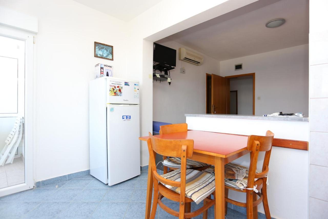 Apartments By The Sea Slatine, Ciovo - 14541 מראה חיצוני תמונה